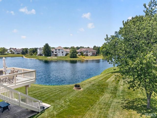 11731 Island Cove Drive, Fort Wayne, IN 46845