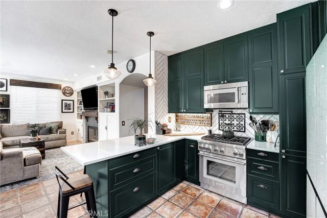 23312 Montecito Place, Valencia, CA 91354