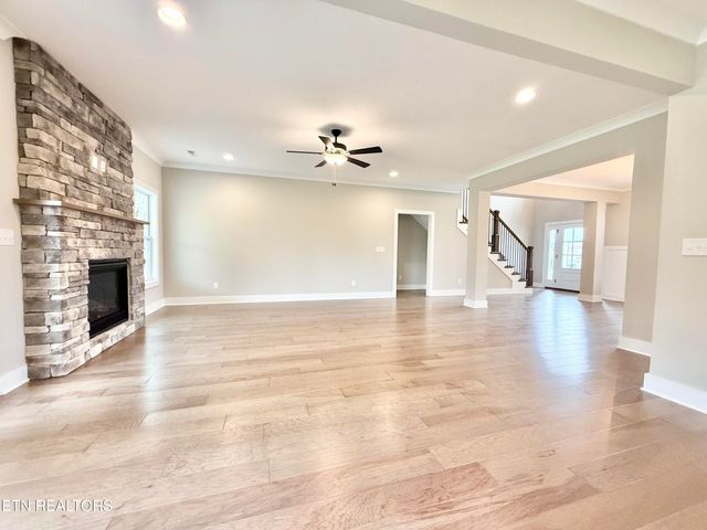 2426 Tributary Drive, Sevierville, TN 37876