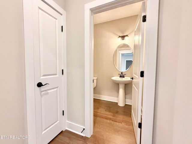 2426 Tributary Drive, Sevierville, TN 37876