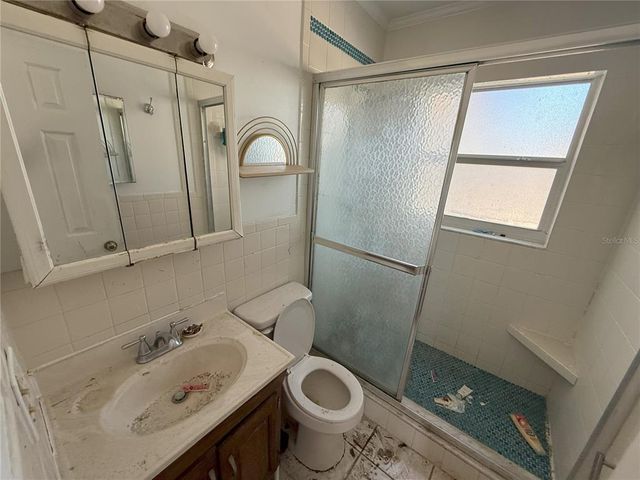 4911 LARGO TERRACE, New Port Richey, FL 34652
