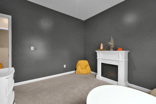 139 Beaman Gates Drive SW, Granville, OH 43023