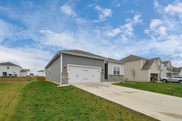 139 Beaman Gates Drive SW, Granville, OH 43023