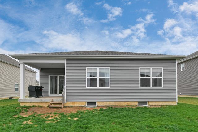 139 Beaman Gates Drive SW, Granville, OH 43023