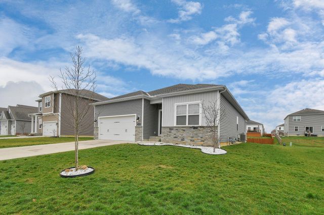 139 Beaman Gates Drive SW, Granville, OH 43023
