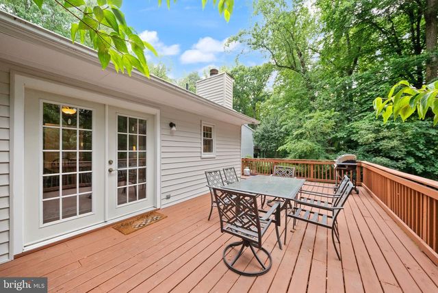 16210 SHEFFIELD DR, Dumfries, VA 22025