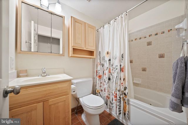 16210 SHEFFIELD DR, Dumfries, VA 22025