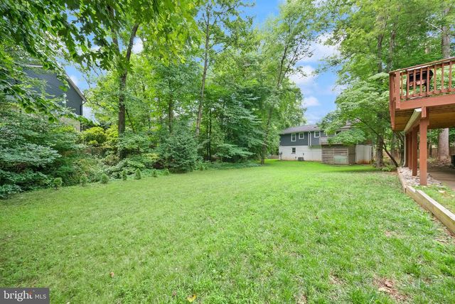 16210 SHEFFIELD DR, Dumfries, VA 22025
