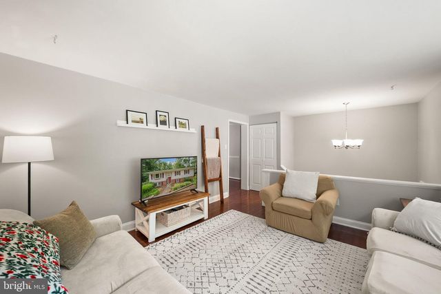 16210 SHEFFIELD DR, Dumfries, VA 22025