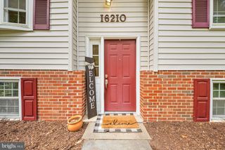 16210 SHEFFIELD DR, Dumfries, VA 22025