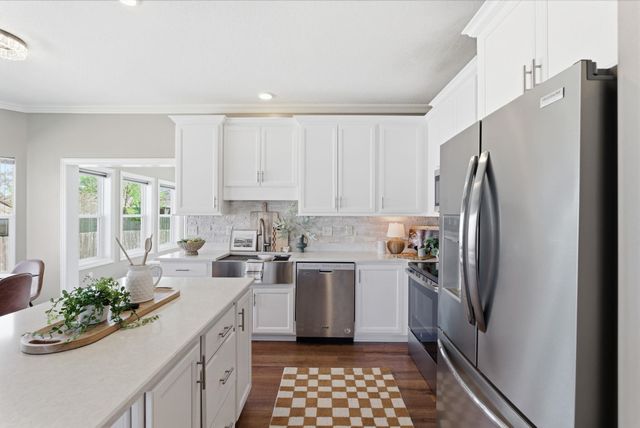 403 W Koob Ln, Andover, KS 67002