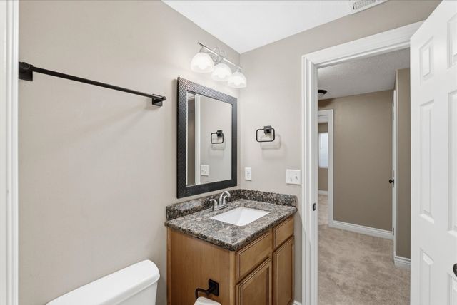 403 W Koob Ln, Andover, KS 67002