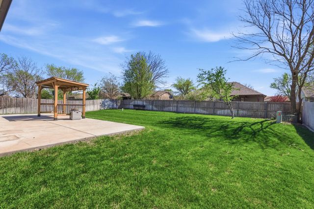 403 W Koob Ln, Andover, KS 67002