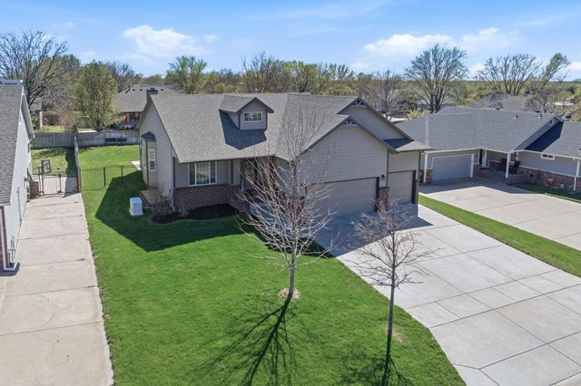 403 W Koob Ln, Andover, KS 67002