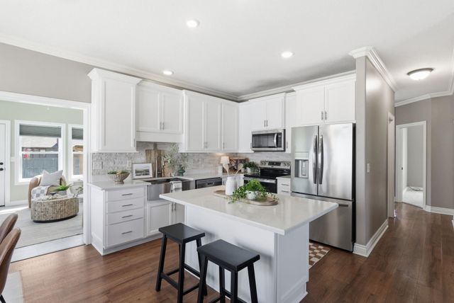 403 W Koob Ln, Andover, KS 67002