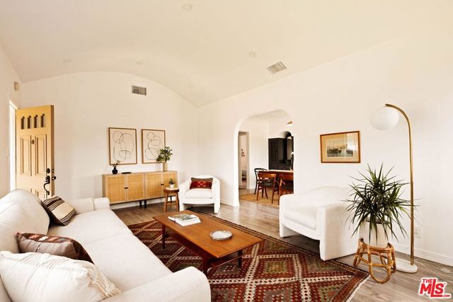 1044 Walnut Street, San Gabriel, CA 91776