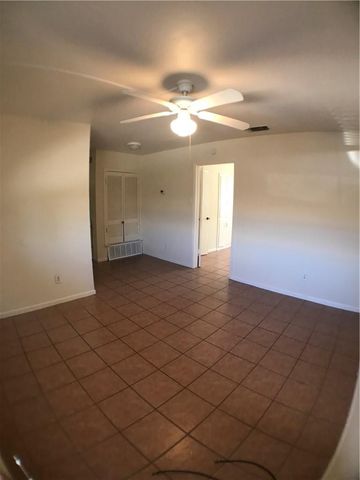 5213 Joe Sayers Ave 3, Austin, TX 78756