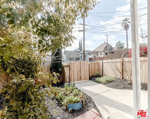 1613 Pennsylvania Avenue, Los Angeles, CA 90033