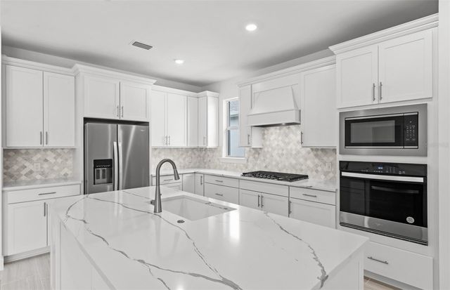 16526 ENNIS PLACE, Bradenton, FL 34212