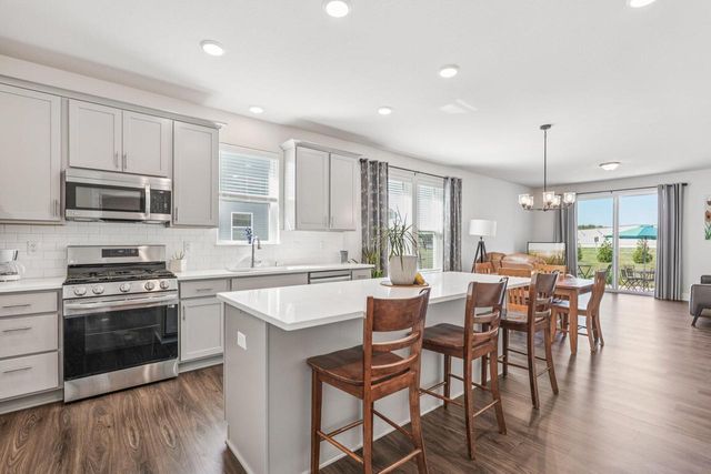 710 River Ridge DRIVE, Waterford, WI 53185