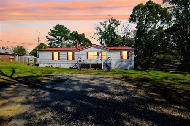 12000 Lee Bishop Road, Irvington, AL 36544