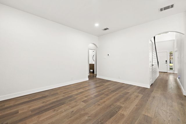 2208 Drue LN, Cedar Park, TX 78613