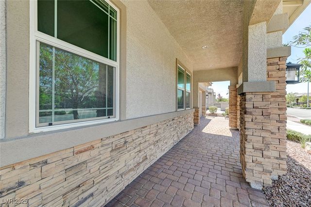 784 Cadence View Way, Henderson, NV 89011