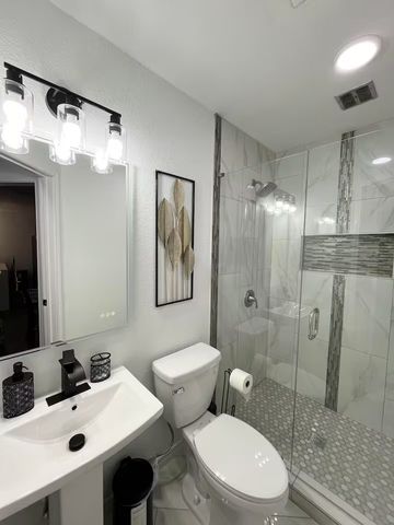 613 Glenview Circle, Garland, TX 75040