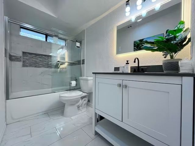 613 Glenview Circle, Garland, TX 75040