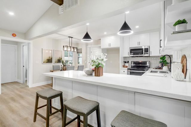 7762 Auberry Ct, Granite Bay, CA 95746