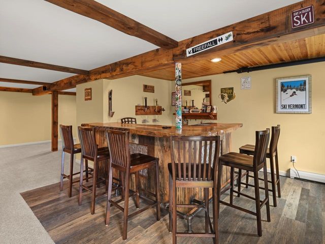 880 Stonefence Road, Richmond, VT 05477