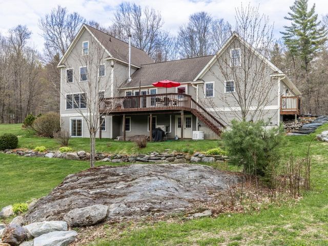 880 Stonefence Road, Richmond, VT 05477