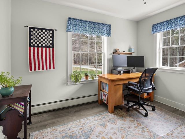 880 Stonefence Road, Richmond, VT 05477