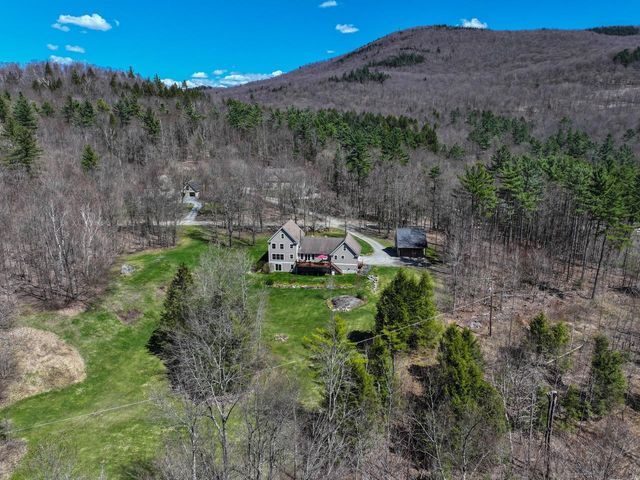 880 Stonefence Road, Richmond, VT 05477