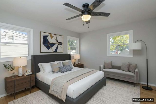 5970 S 34th STREET, Greenfield, WI 53221