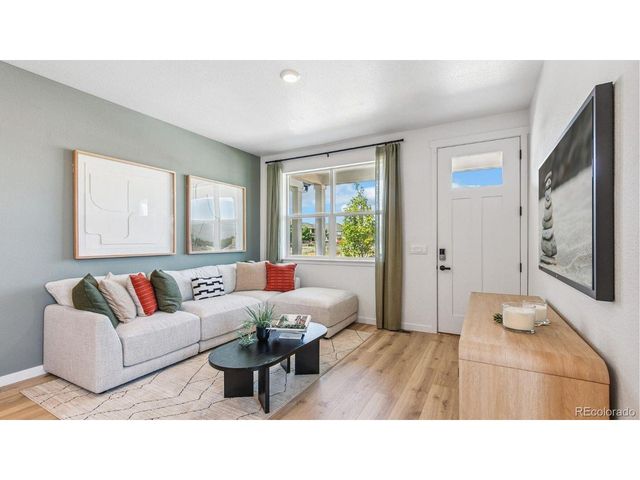 9853 Bahama St, Commerce City, CO 80022