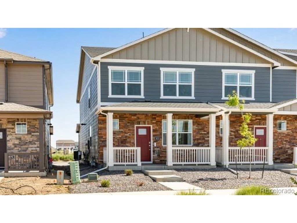 9853 Bahama St, Commerce City, CO 80022