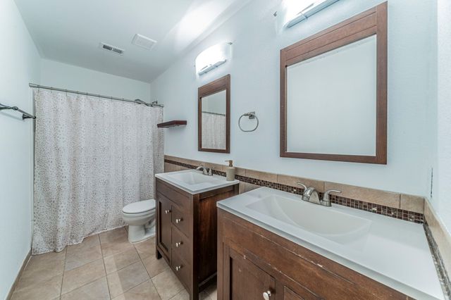 2216 La Salle Trail, Grand Prairie, TX 75052