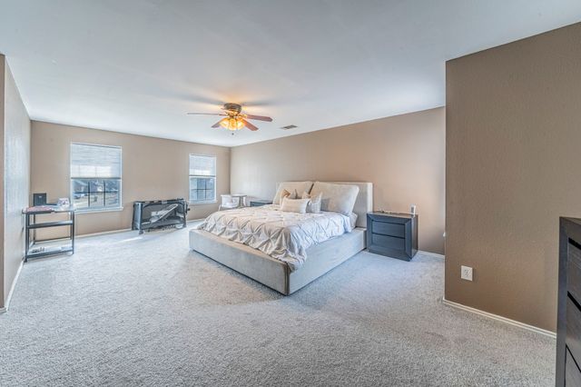 2216 La Salle Trail, Grand Prairie, TX 75052