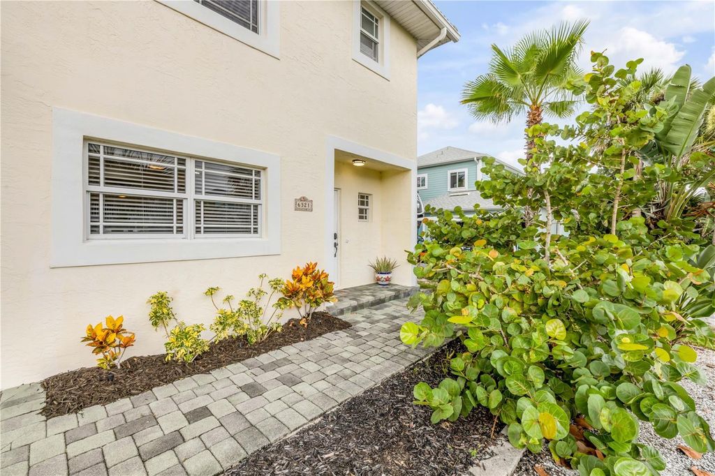Image 3 of property listing at 6321 ENGRAM ROAD, New Smyrna Beach, FL 32169