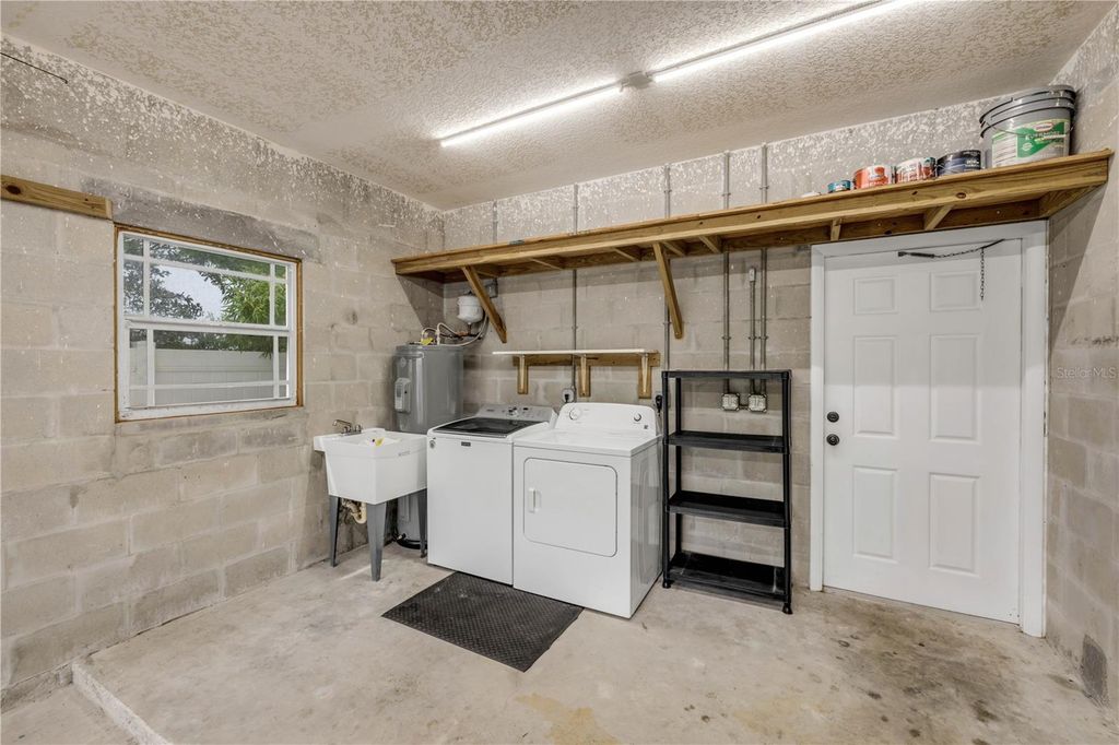 Image 39 of property listing at 6321 ENGRAM ROAD, New Smyrna Beach, FL 32169
