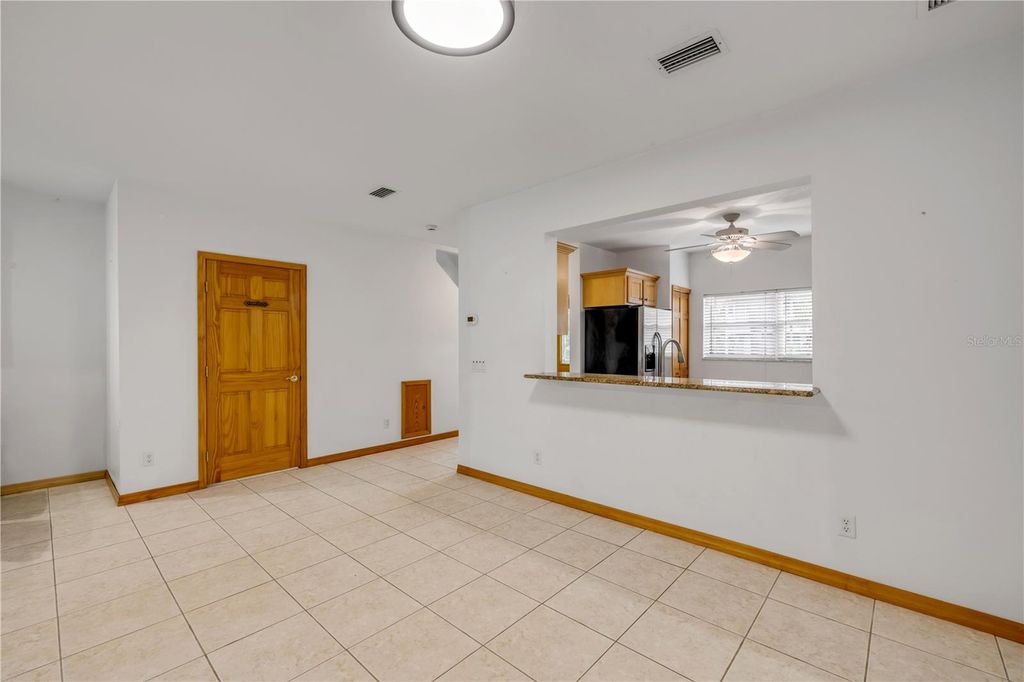 Image 6 of property listing at 6321 ENGRAM ROAD, New Smyrna Beach, FL 32169