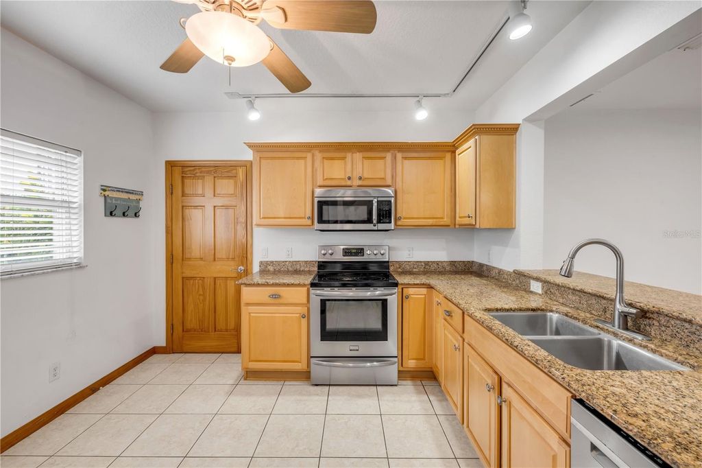 Image 8 of property listing at 6321 ENGRAM ROAD, New Smyrna Beach, FL 32169