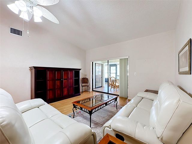 1229 58TH STREET W 1229, Bradenton, FL 34209