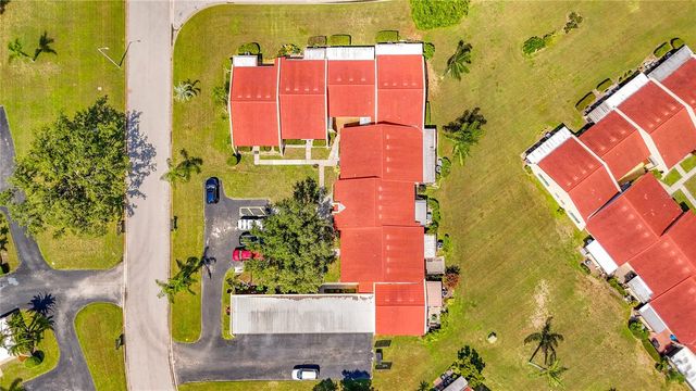 1229 58TH STREET W 1229, Bradenton, FL 34209