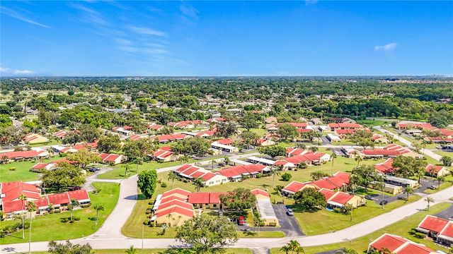 1229 58TH STREET W 1229, Bradenton, FL 34209