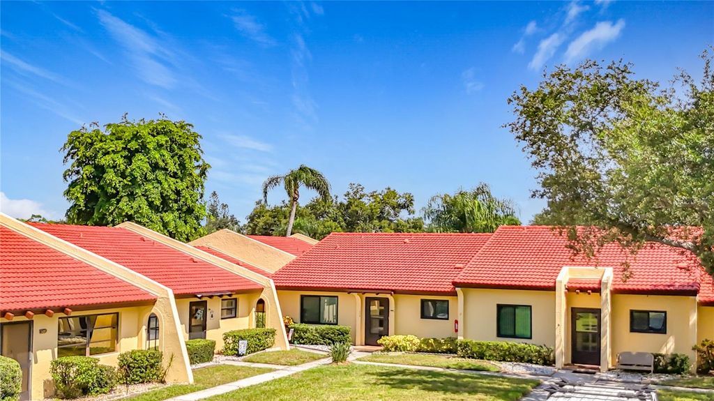 1229 58TH STREET W 1229, BRADENTON, FL 34209 — photo 4