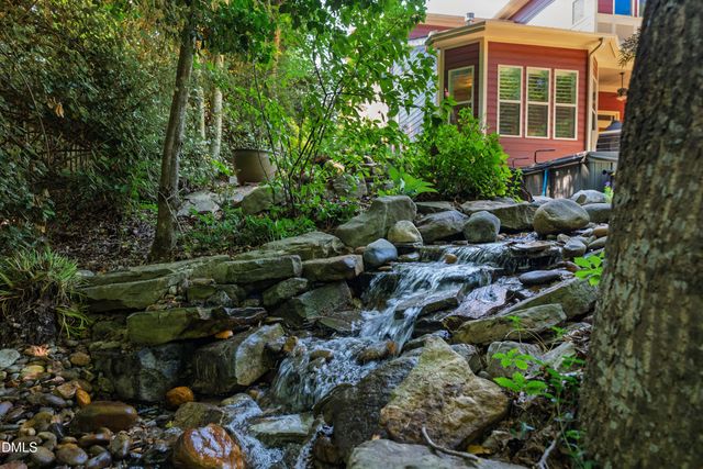 212 Middlegreen Place, Holly Springs, NC 27540