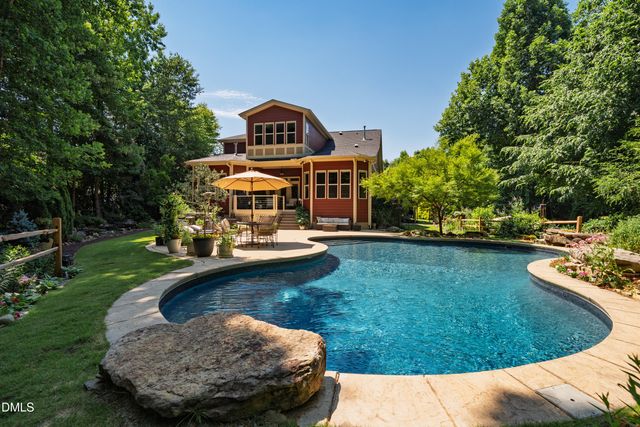 212 Middlegreen Place, Holly Springs, NC 27540