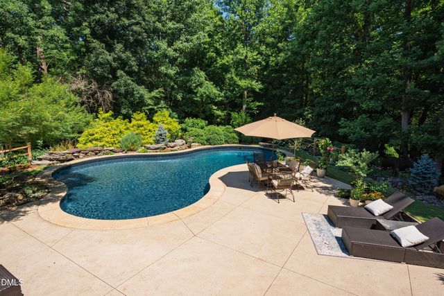 212 Middlegreen Place, Holly Springs, NC 27540